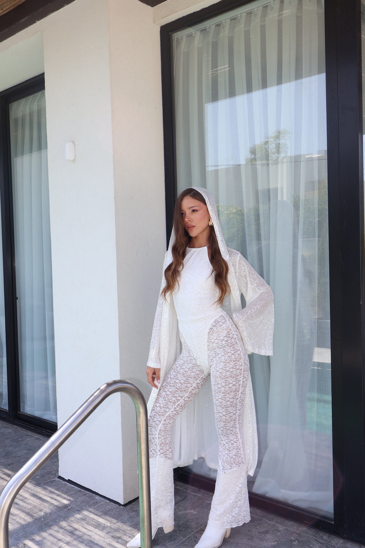 קימונו- WHITE GLOW