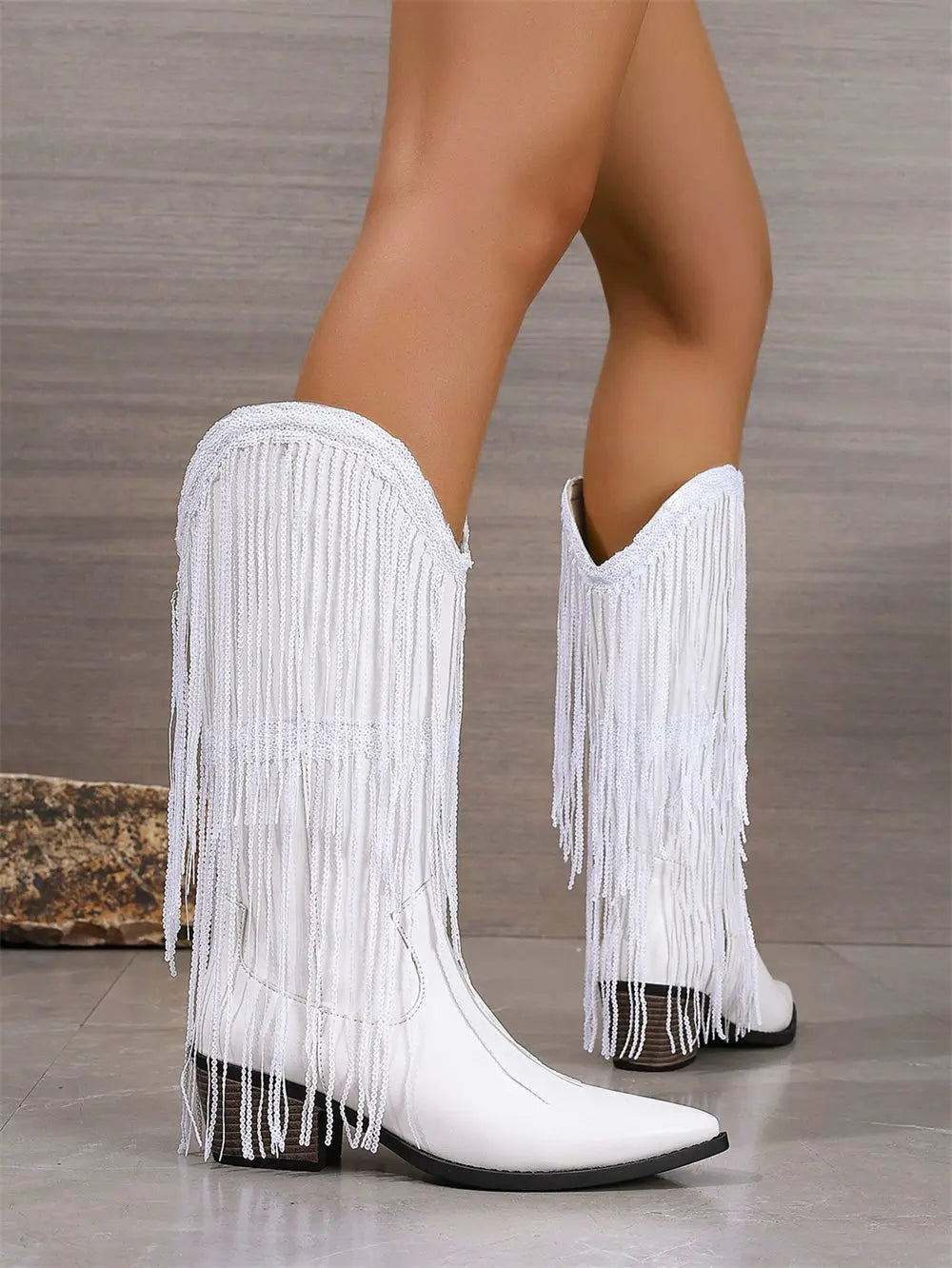מגפיים- WILD FRINGE BOOTS