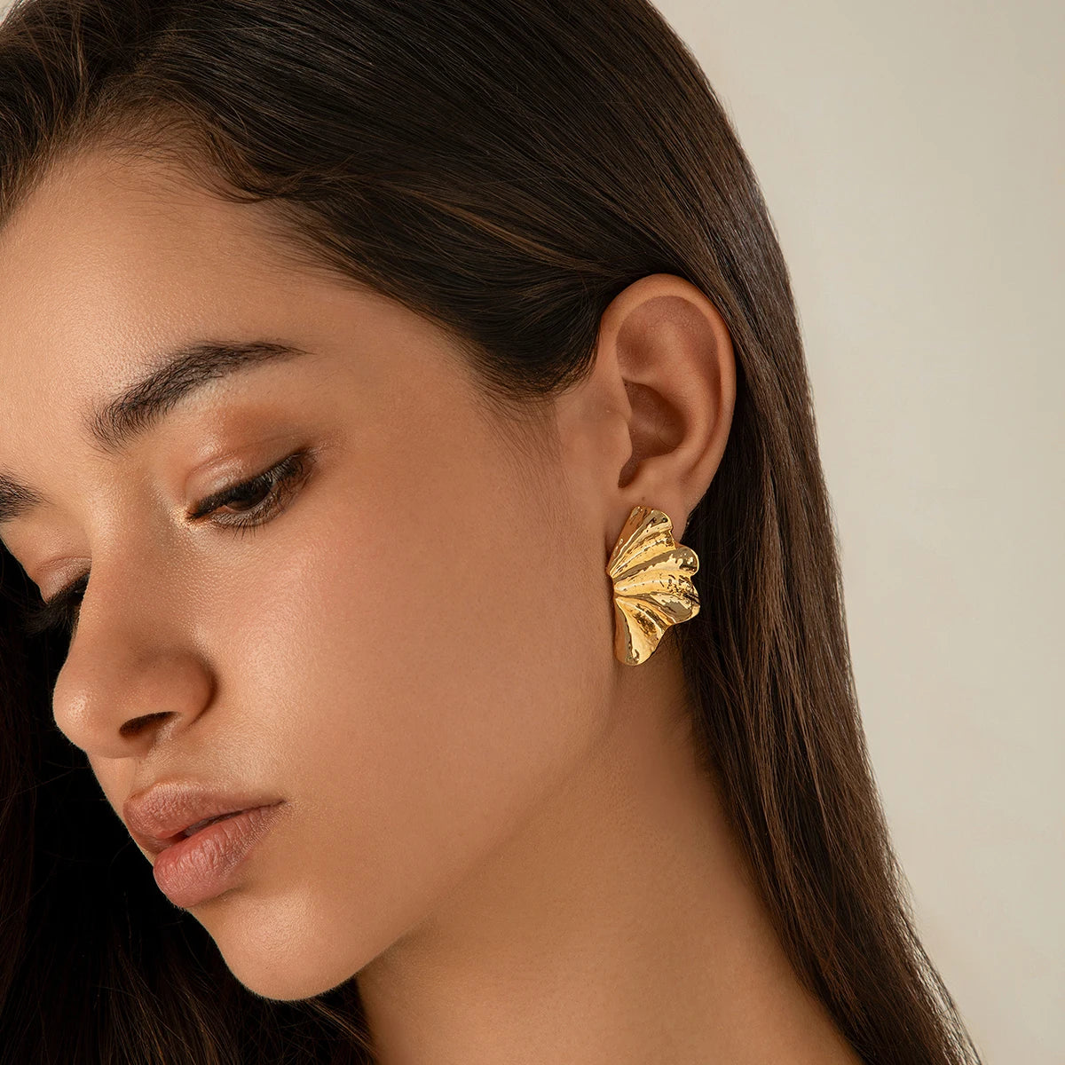 עגילים- STAR KISS