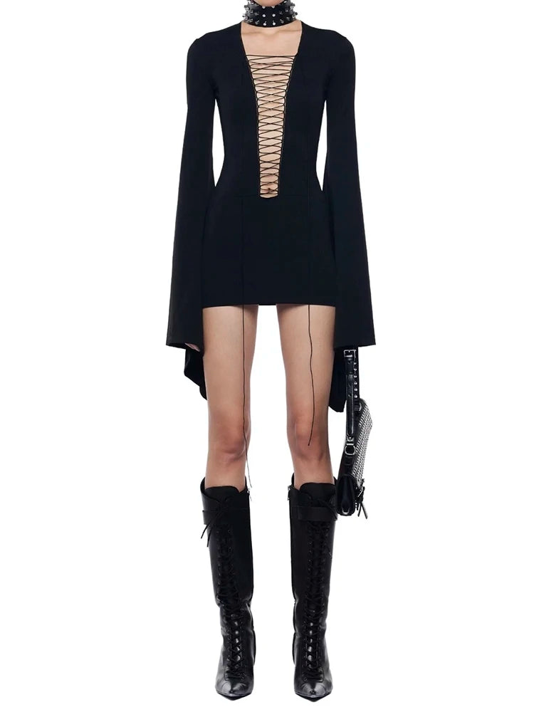 שמלת- DEEP V MUSE DRESS